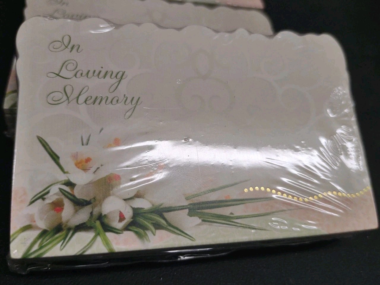 50 Floral Enclosure Cards, Gold Foil “In Loving Memory” Crocus Flowers Card