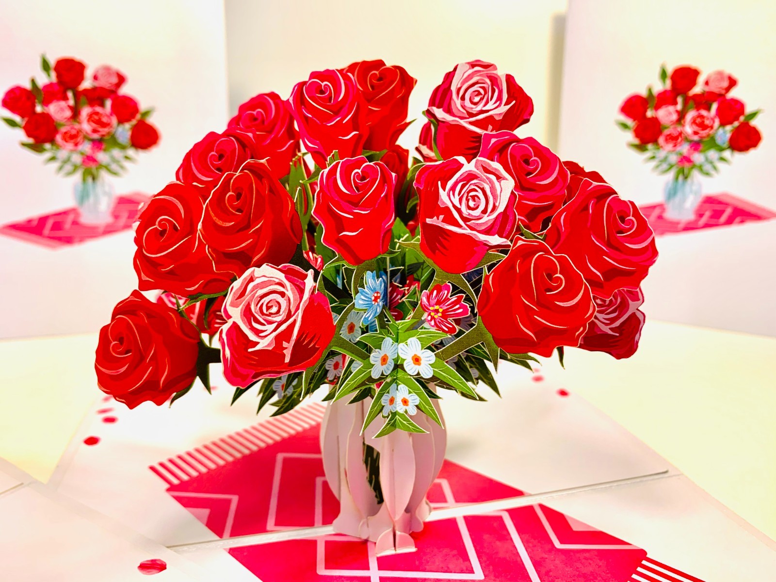 Origami Pop Cards Sensational Bouquet of Red & Pink Roses in a Vase 3D Pop Up