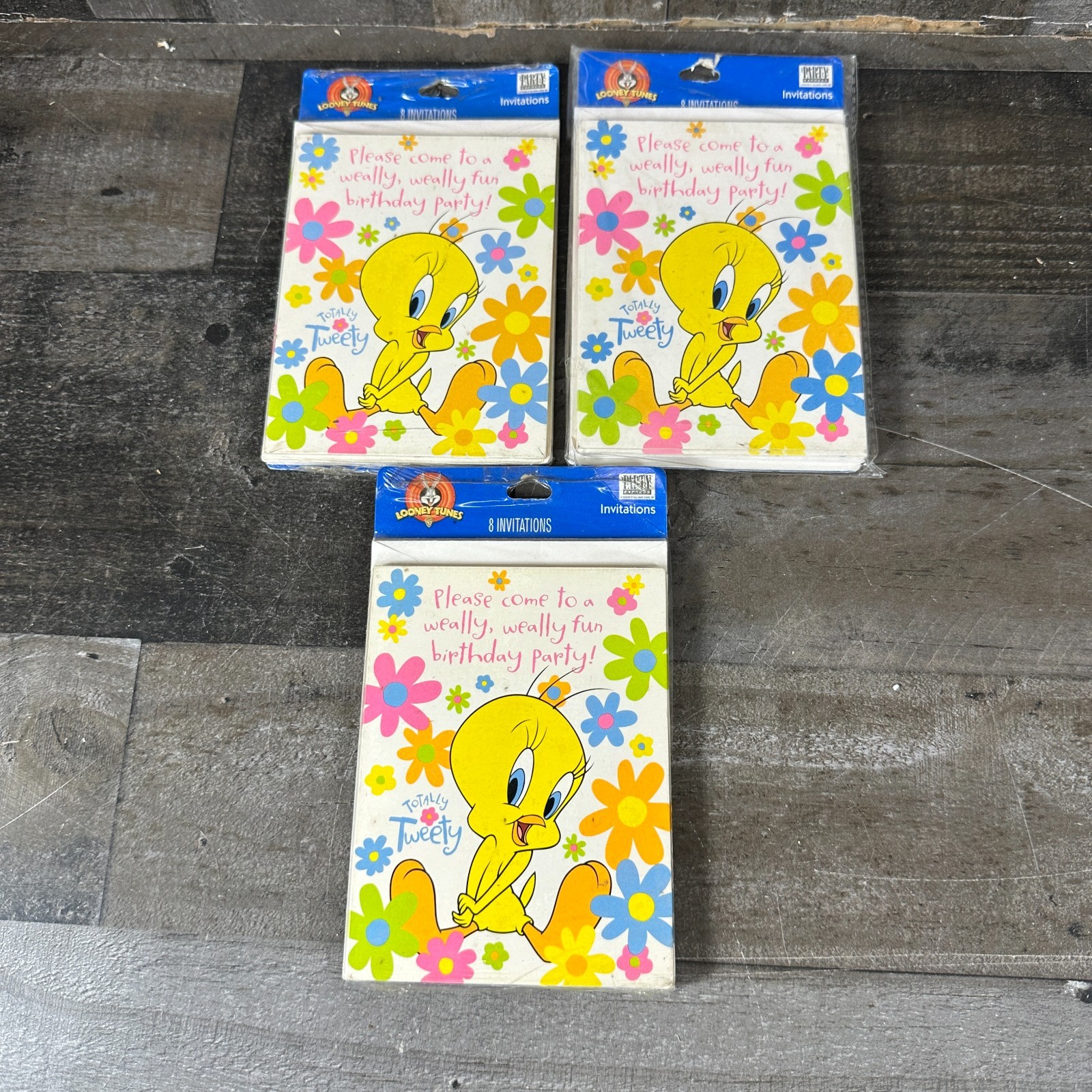 TWEETY BIRD LOONEY TUNES WARNER BROS Vintage 1997 PARTY INVITATIONS 24 Count