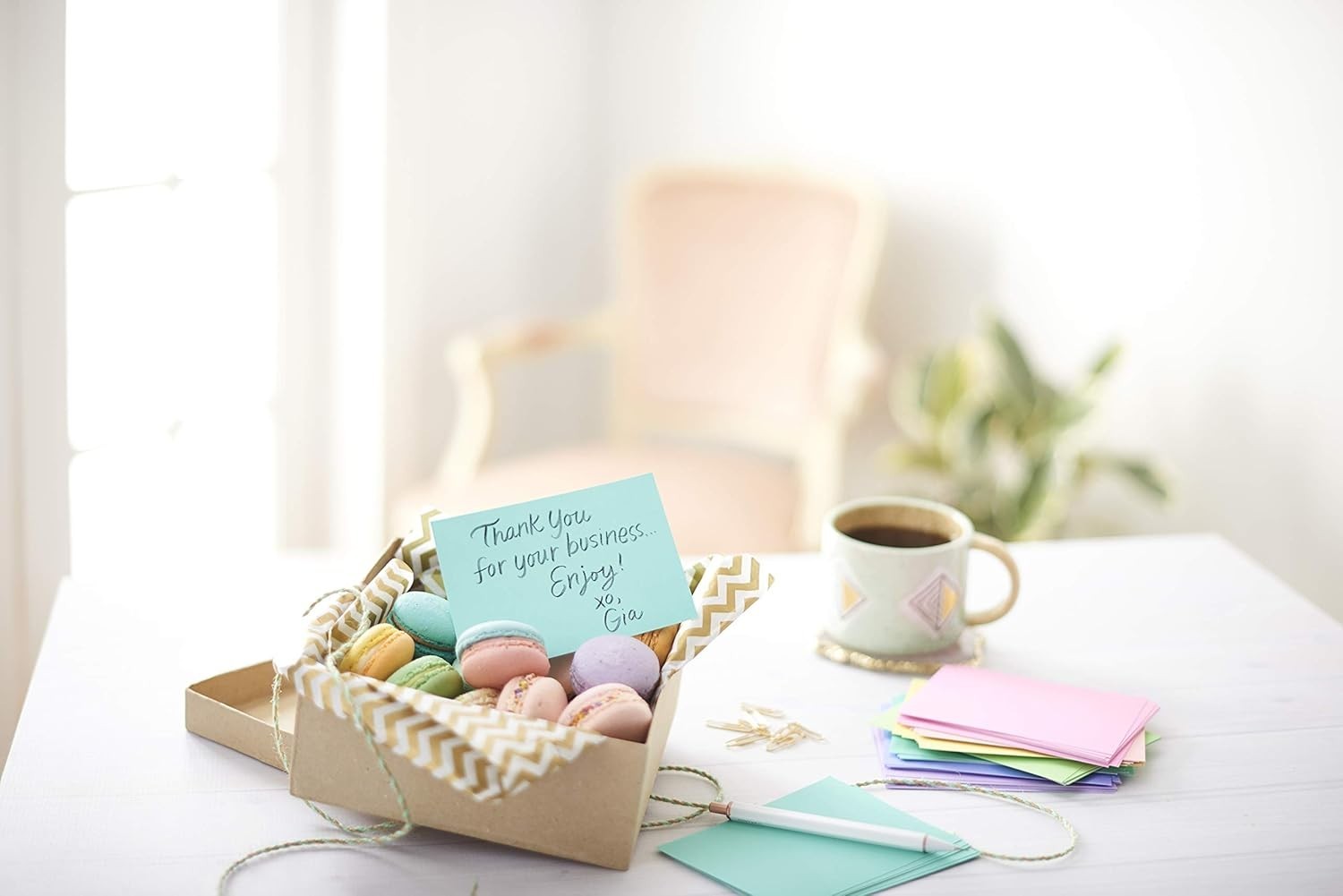 Pastel Color Note Cards Bulk 200pcs Envelopes Cheerful Stationery Set
