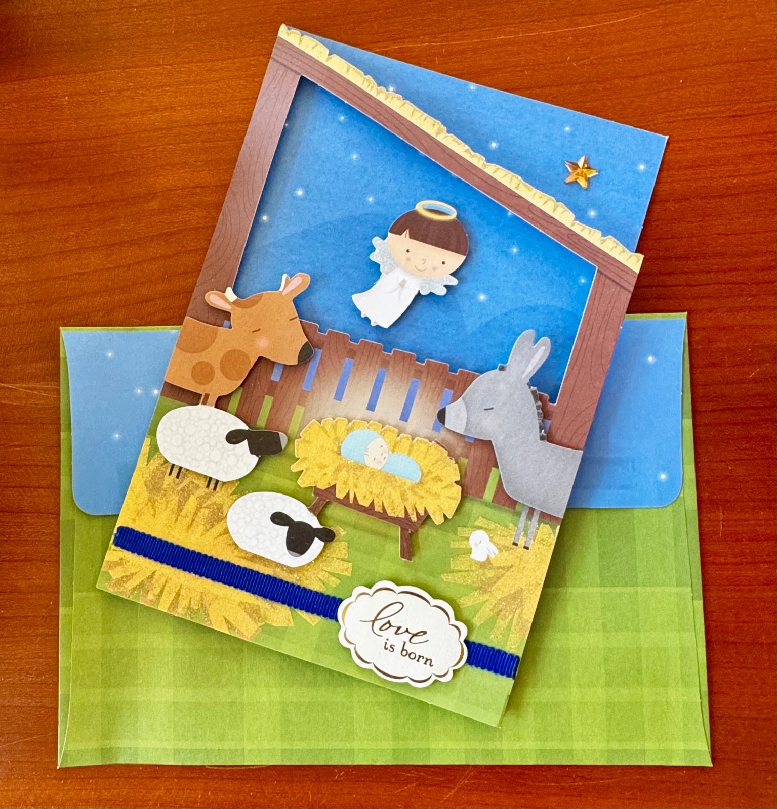 NEW Box 15 Hallmark Expressions 3D Christmas Cards W/ Envelopes “Love is Born”