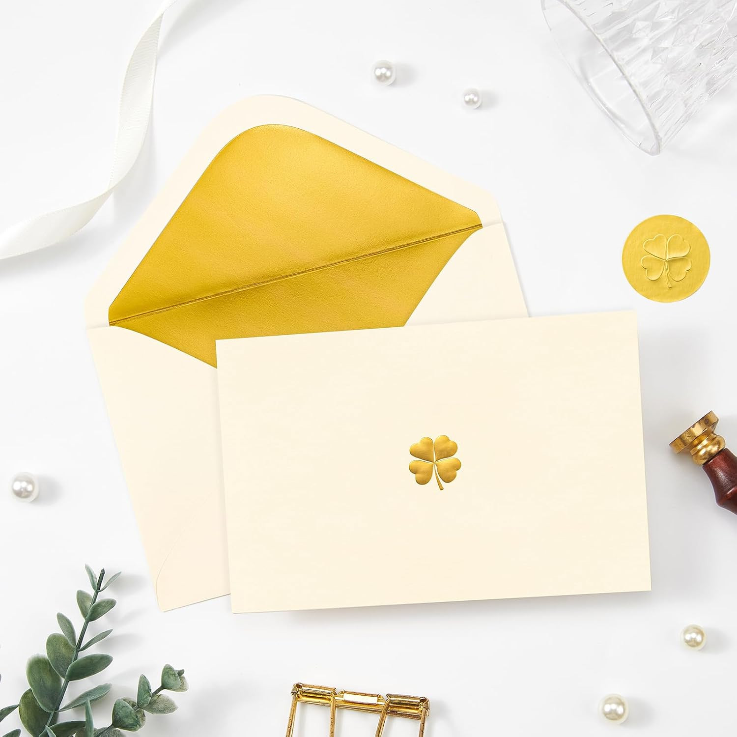 50 Pack Shamrock Lucky Clover Leaves Blank Cards and Envelopes 4X6, Gold Foil Bl