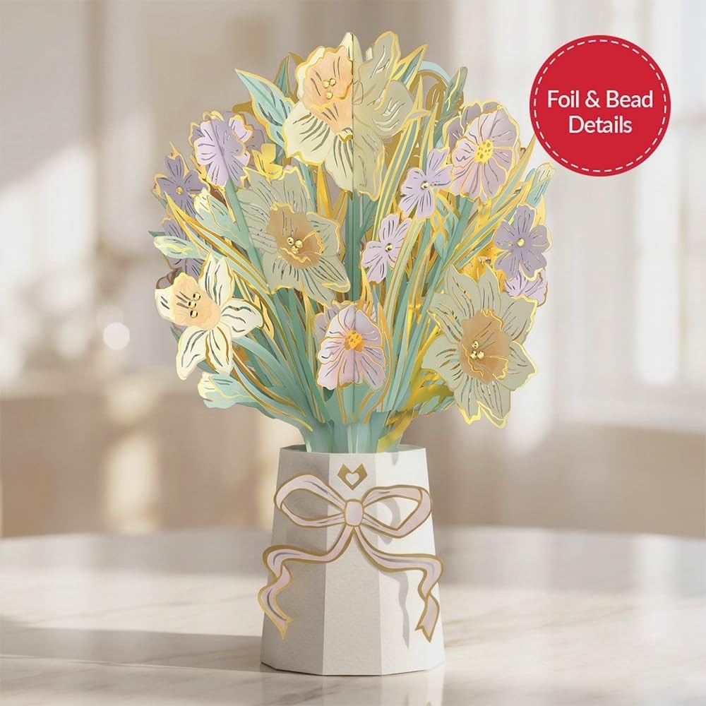 Luxury Gilded Daffodil Pop-Up Bouquet for Special Occasions