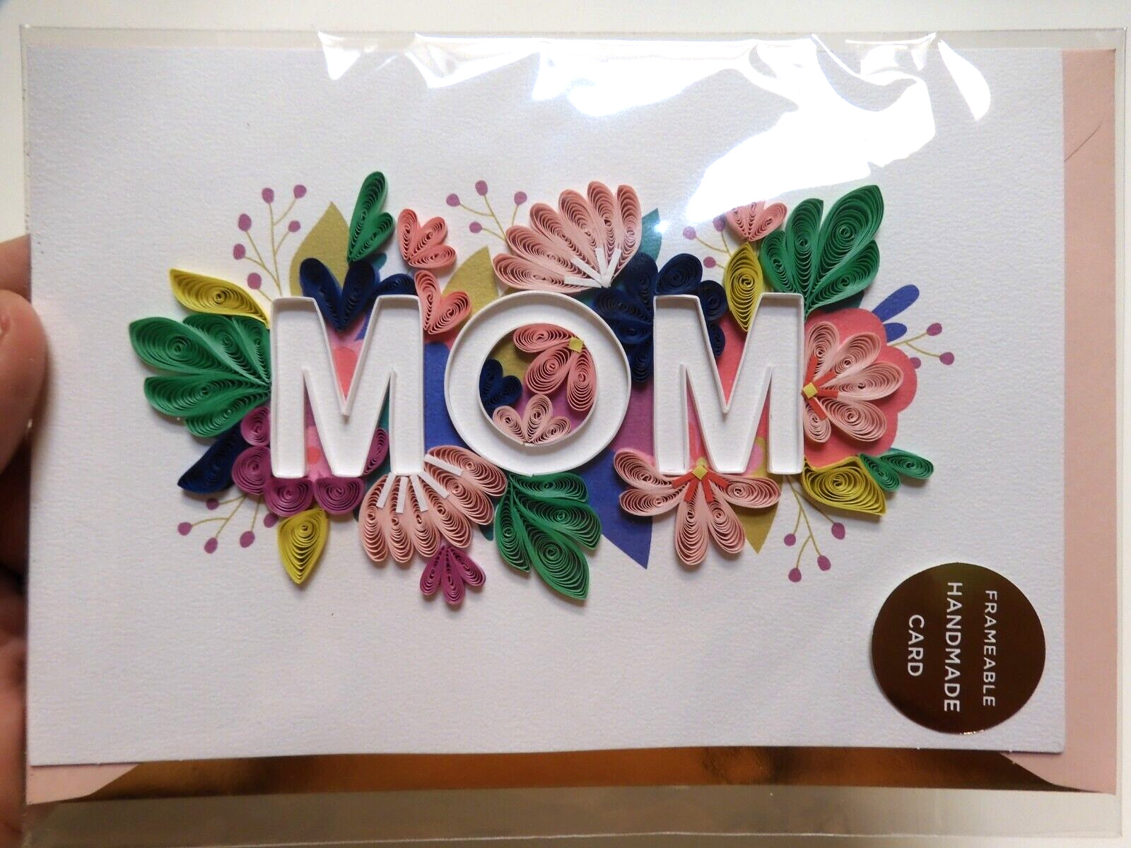 1 Card Signature Hallmark Mother’s Day Quilling Beautiful Flowers MOM