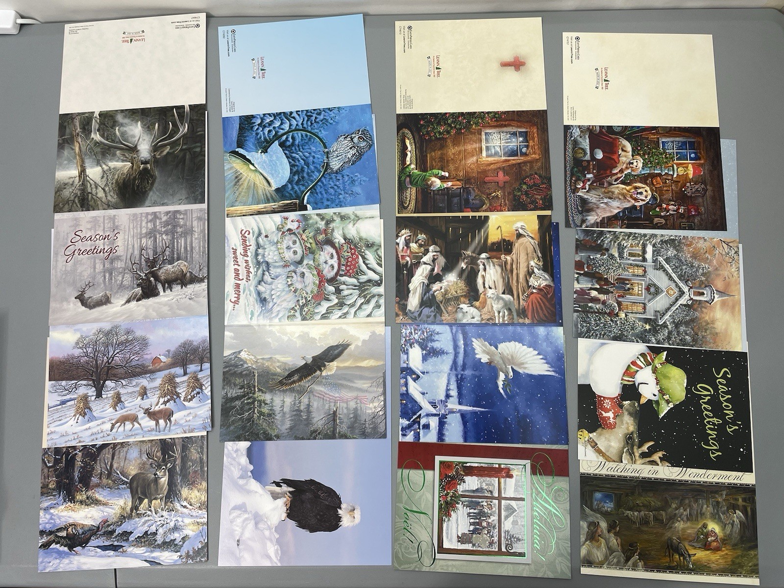 Leanin Tree Christmas Holiday Cards 32 Assortment Animals Scenic No Envelopes