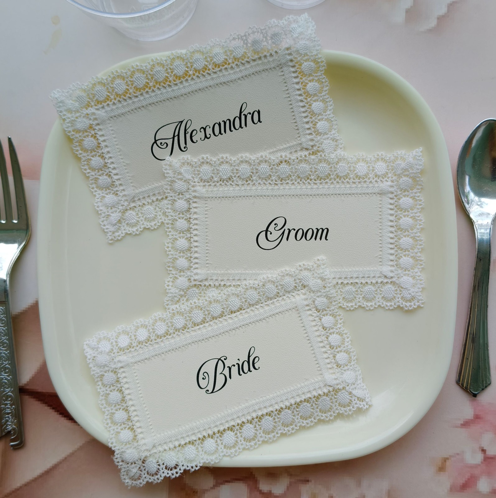 Lace Place Cards with Calligraphy Names | Elegant Wedding Bridal Table Decor