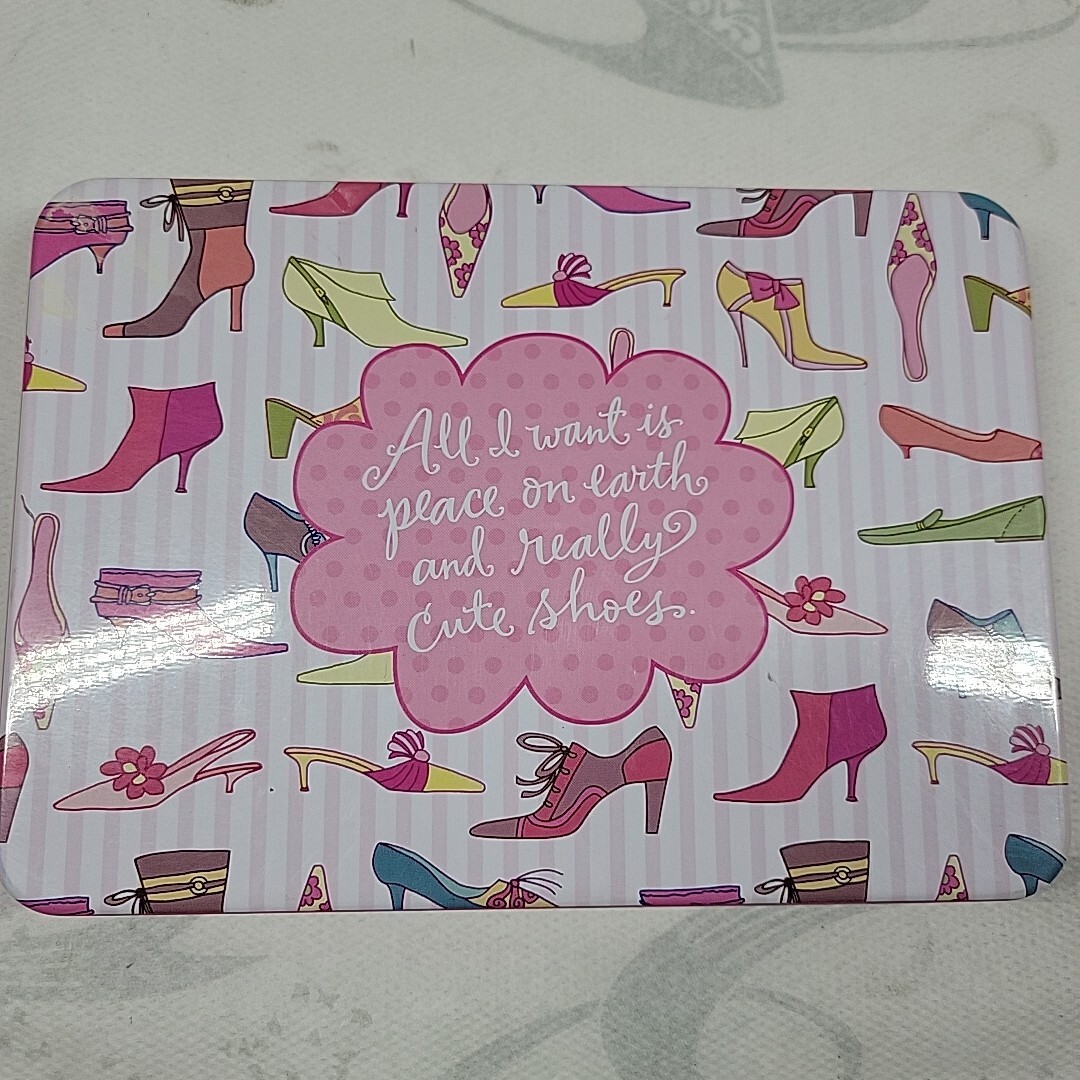 Hallmark Shoebox Shoe Note Ensemble Storage Lidded Box Collectors Card Gift Set