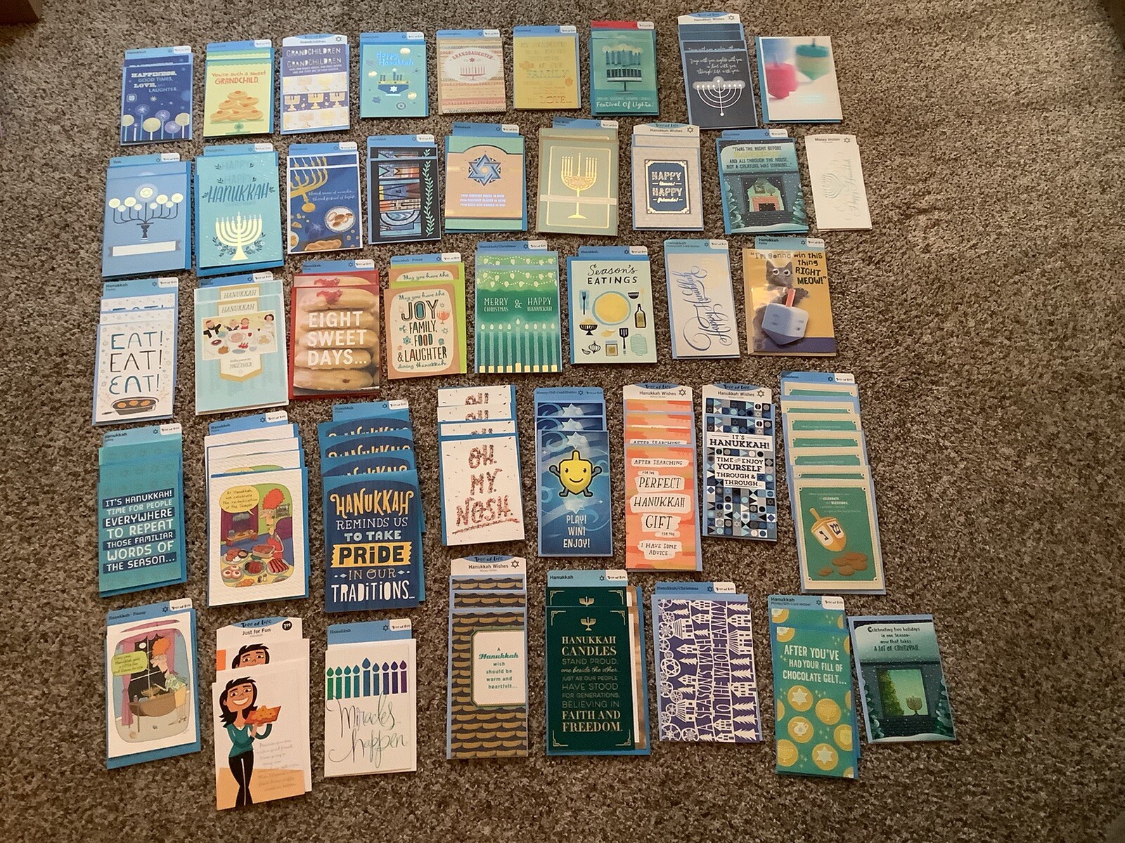 LOT of 90 Hanukkah Cards With Envelopes Hallmark With Signage For Resale