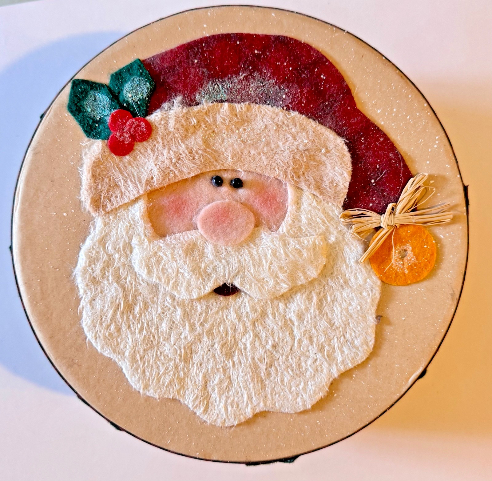 12 handcrafted Santa Christmas notecards and 12 Envelopes, round cardboard box