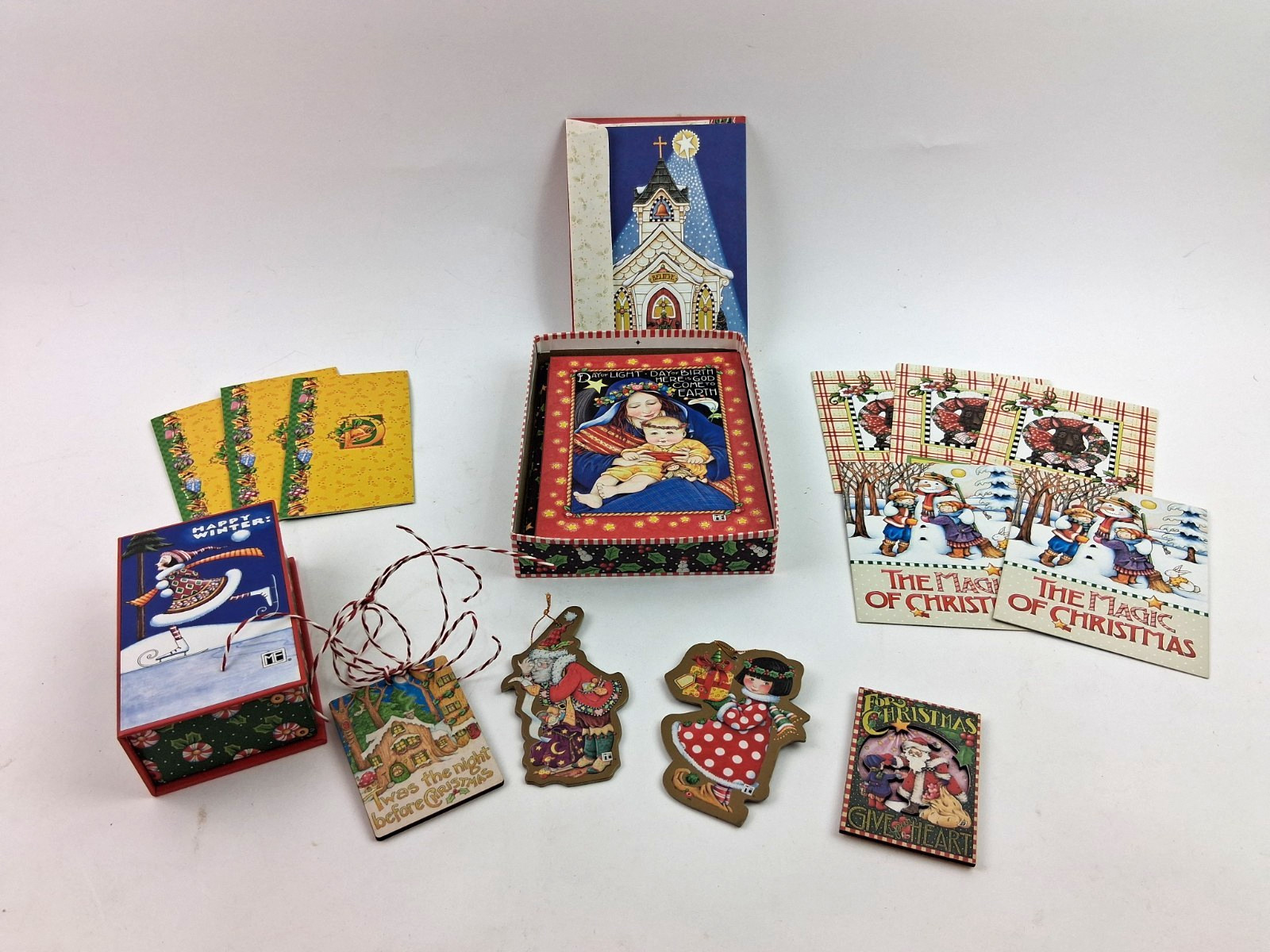 Mary Engelbreit Christmas Greeting Card Assortment Gift Box Tags Magnet Winter