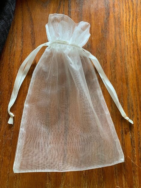 8 Victorian Women staircase glossy blank note card with envelope organza bag
