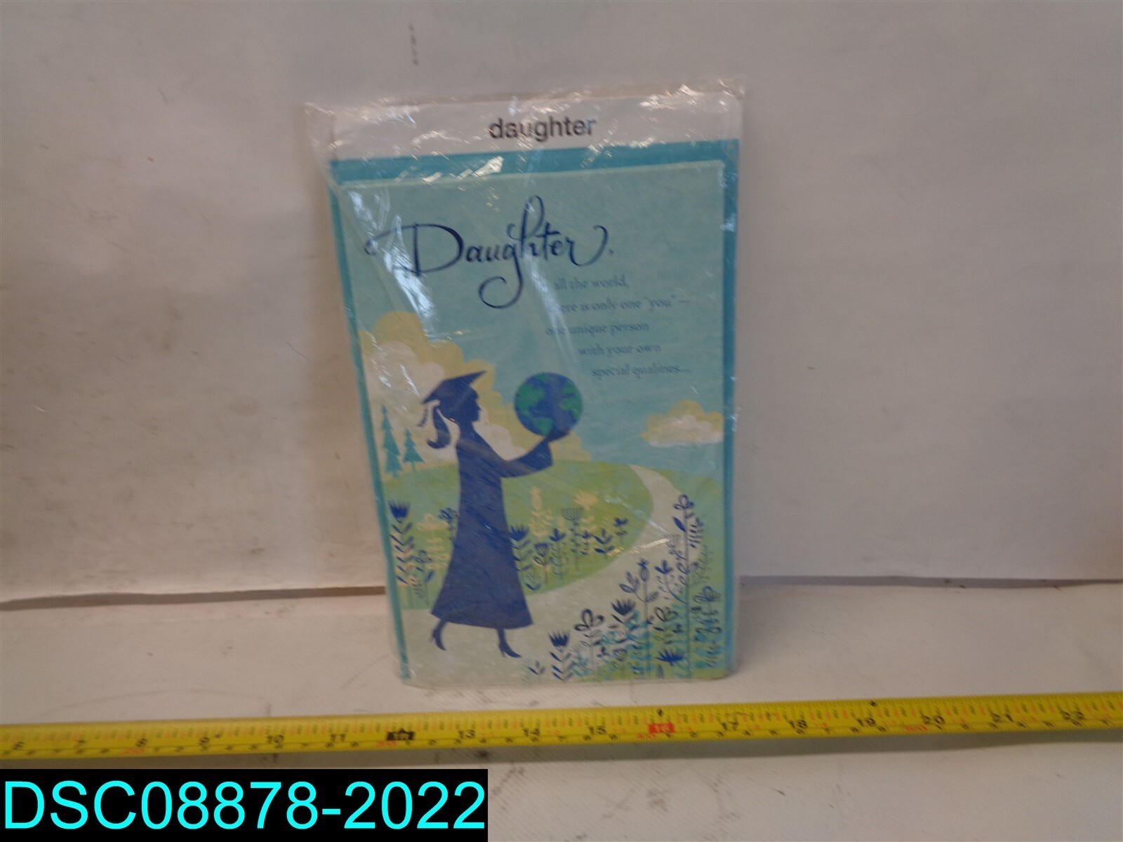 QTY=1PK OF3:DAUGHTER IN THE ALL THE WORLD THERE IS ONLY ONE YOU CARD605030464268